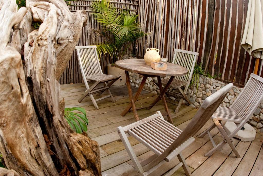 The Bamboo Lodge In Knysna Книсна Екстериор снимка